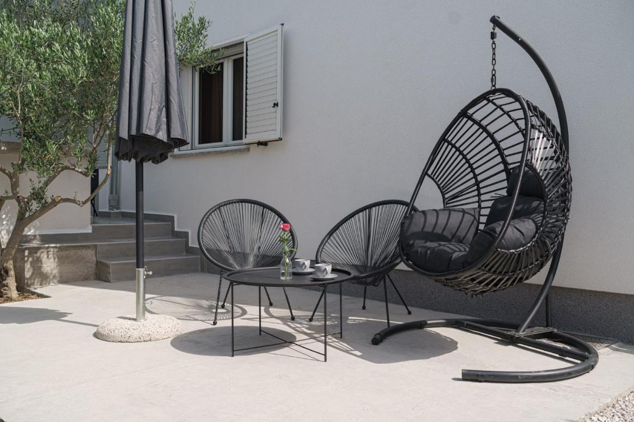 Apartman Rusula Vodice Buitenkant foto