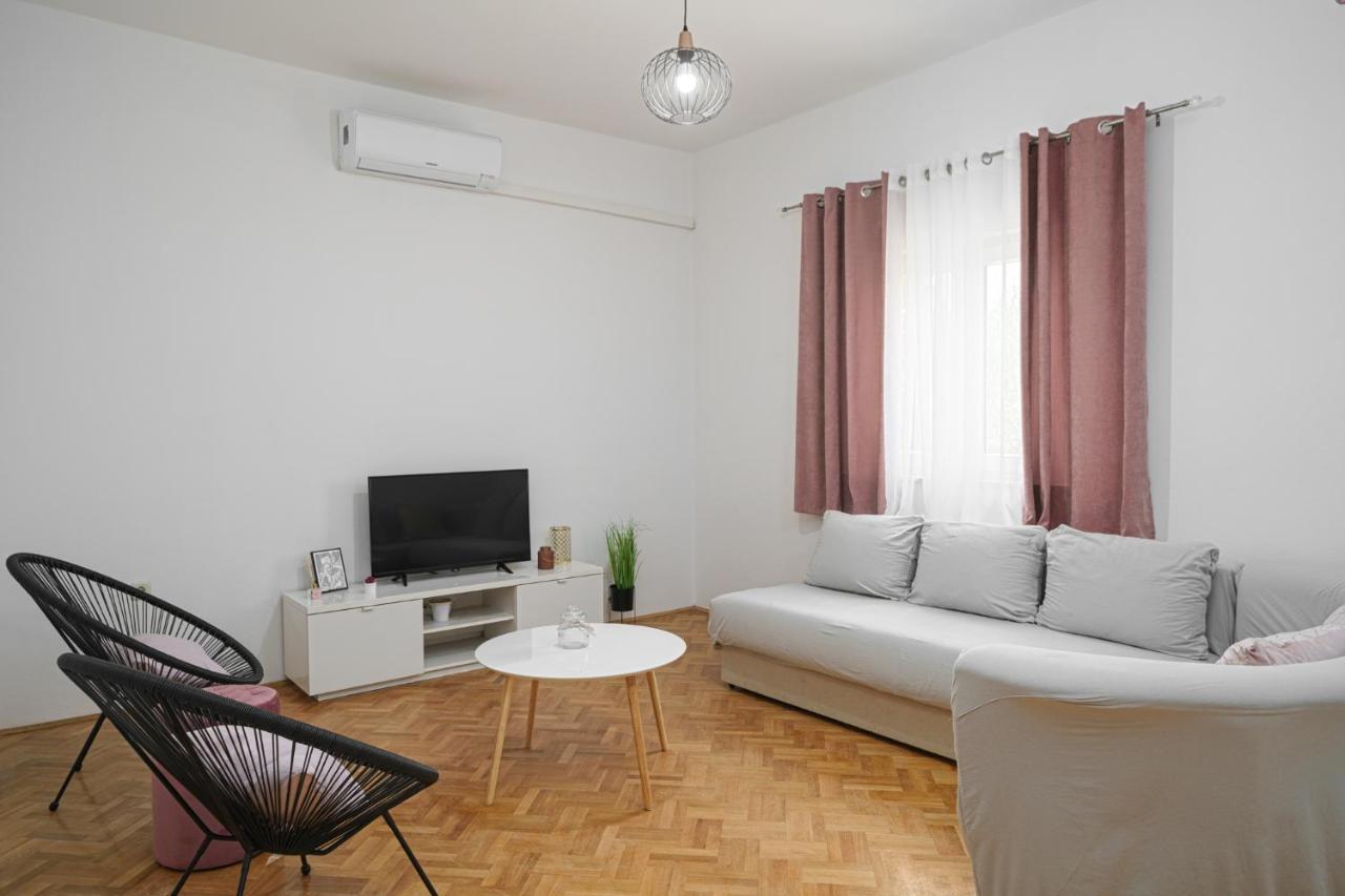 Apartman Rusula Vodice Buitenkant foto